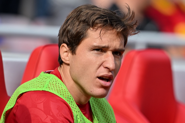 九游体育-记者：尤文计划冬季租借加强制买断小基耶萨，总价约1500万欧元