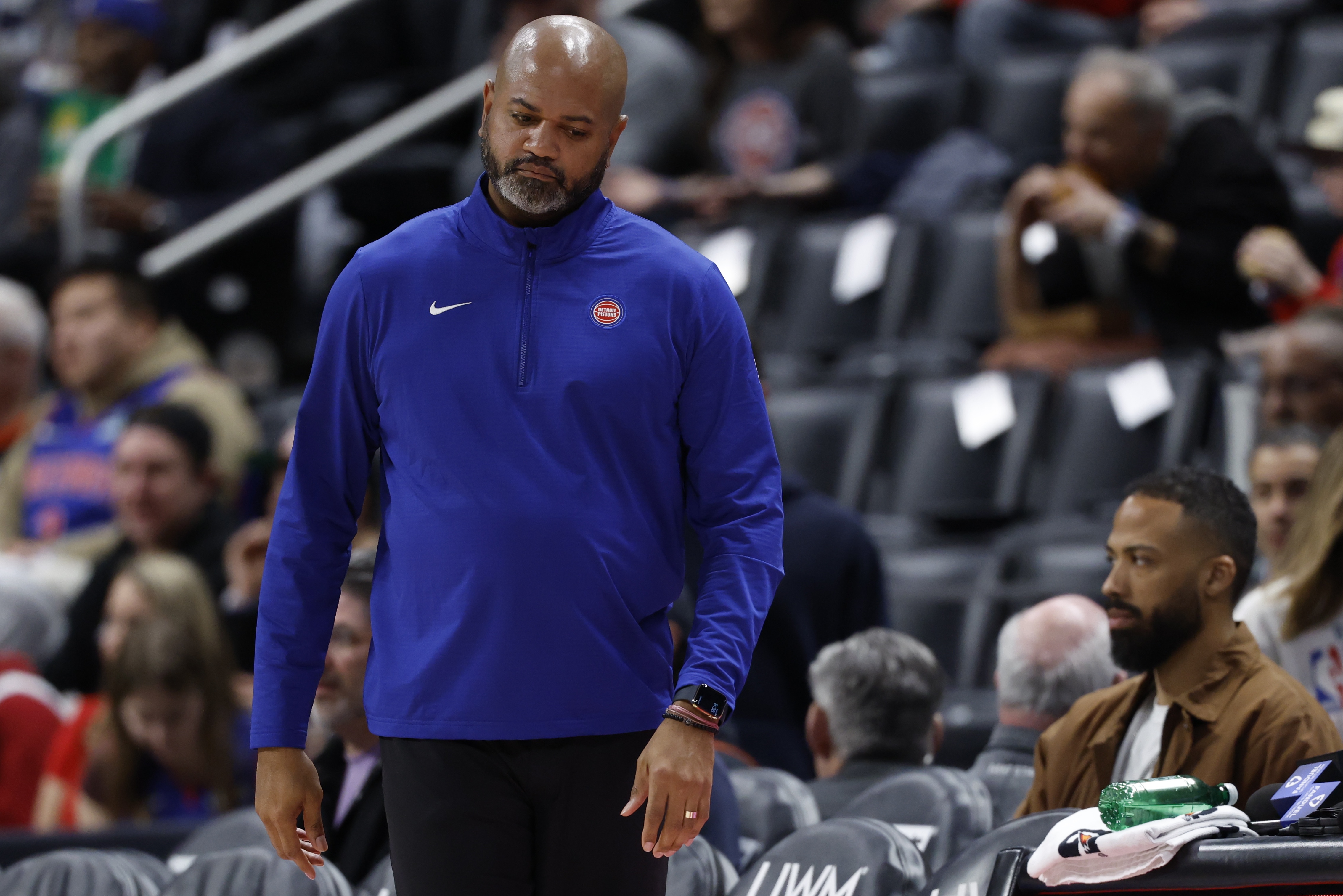 九游体育-活塞主帅：15岁为迈克·布朗实习 他教会我很多&amp;他说的事都会做到