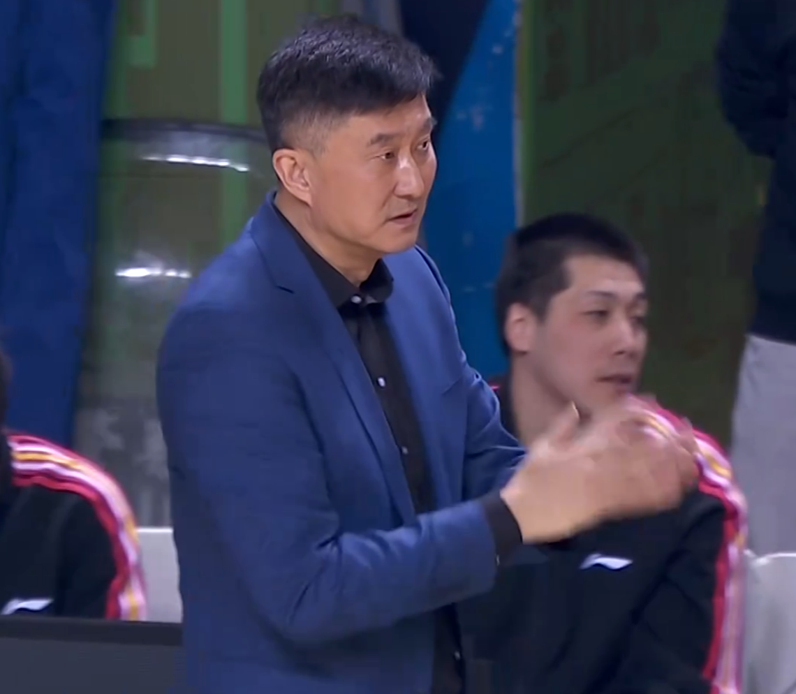 九游体育-宏远速递！名记曝杜锋提前续约，徐昕迎国家队首秀，王少杰或留队